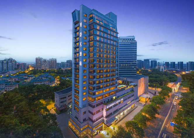 This image has an empty alt attribute; its file name is HotelYiwu-Toy-Market1-7.png